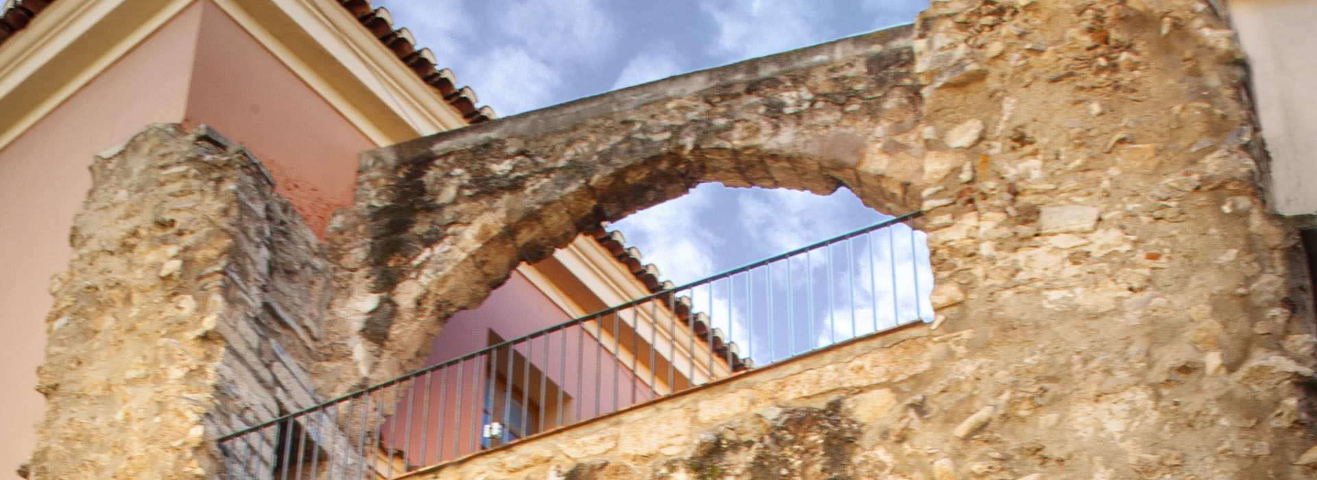 Arco de la Rocha del Hospital